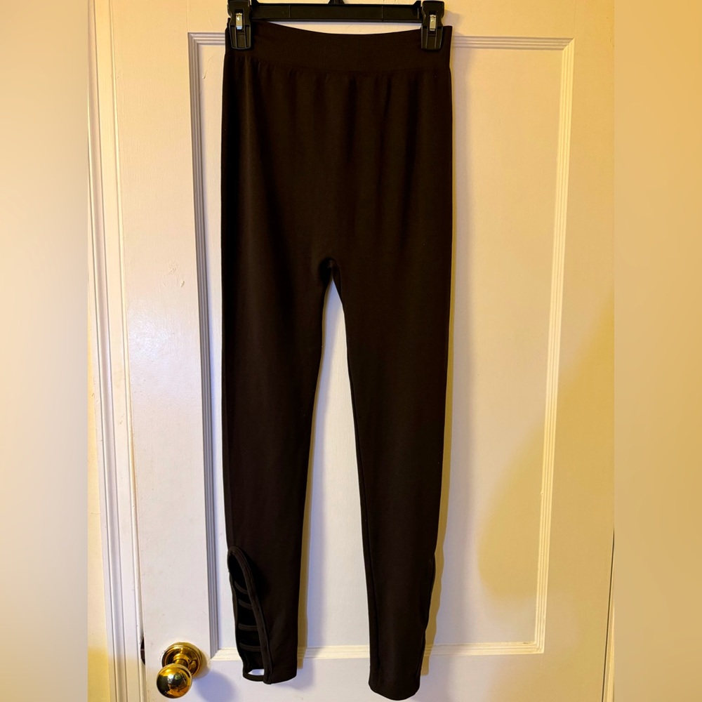 NWOT - Gold Medal International Women's Leggings
